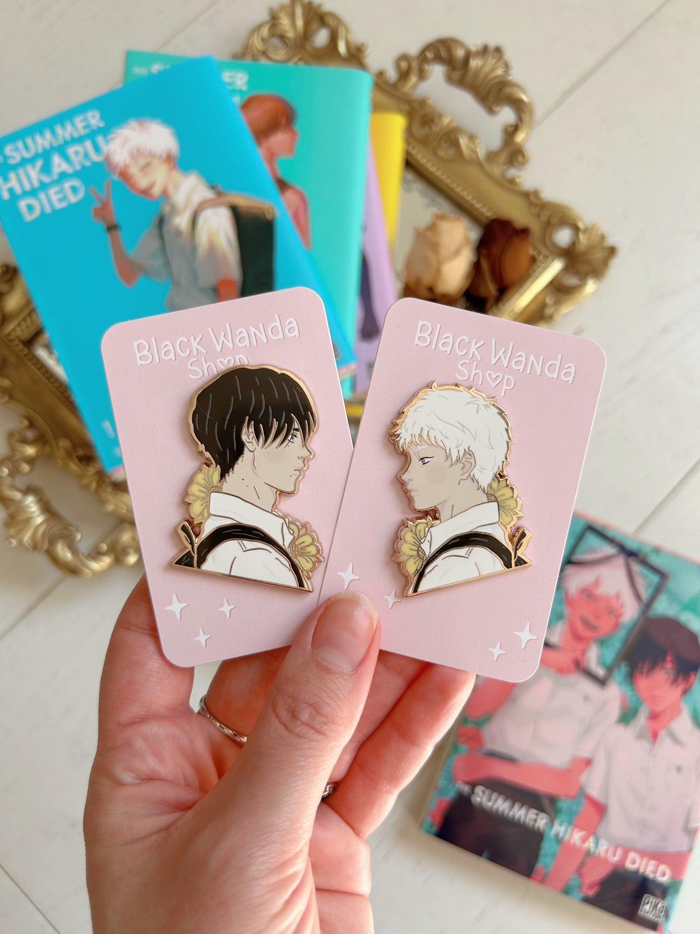 Yoshiki & Hikaru pins set
