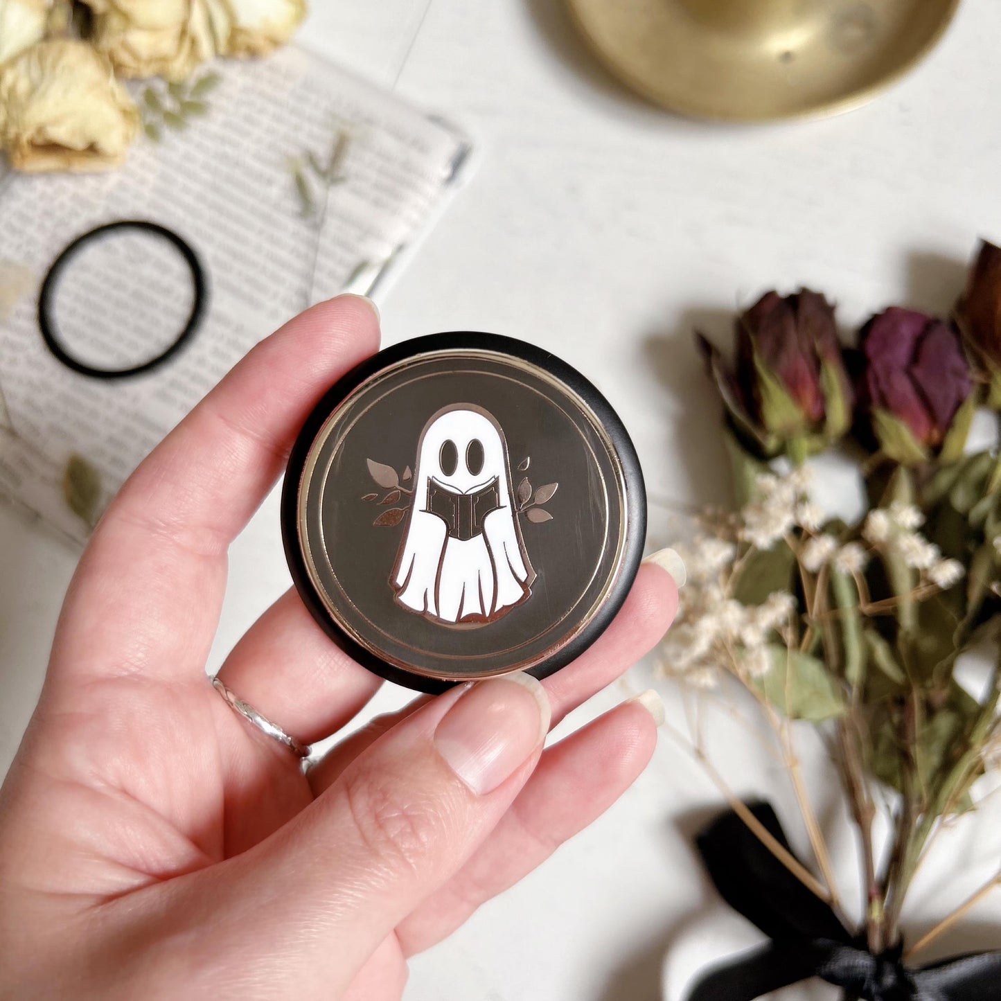 Black Reading ghost grip