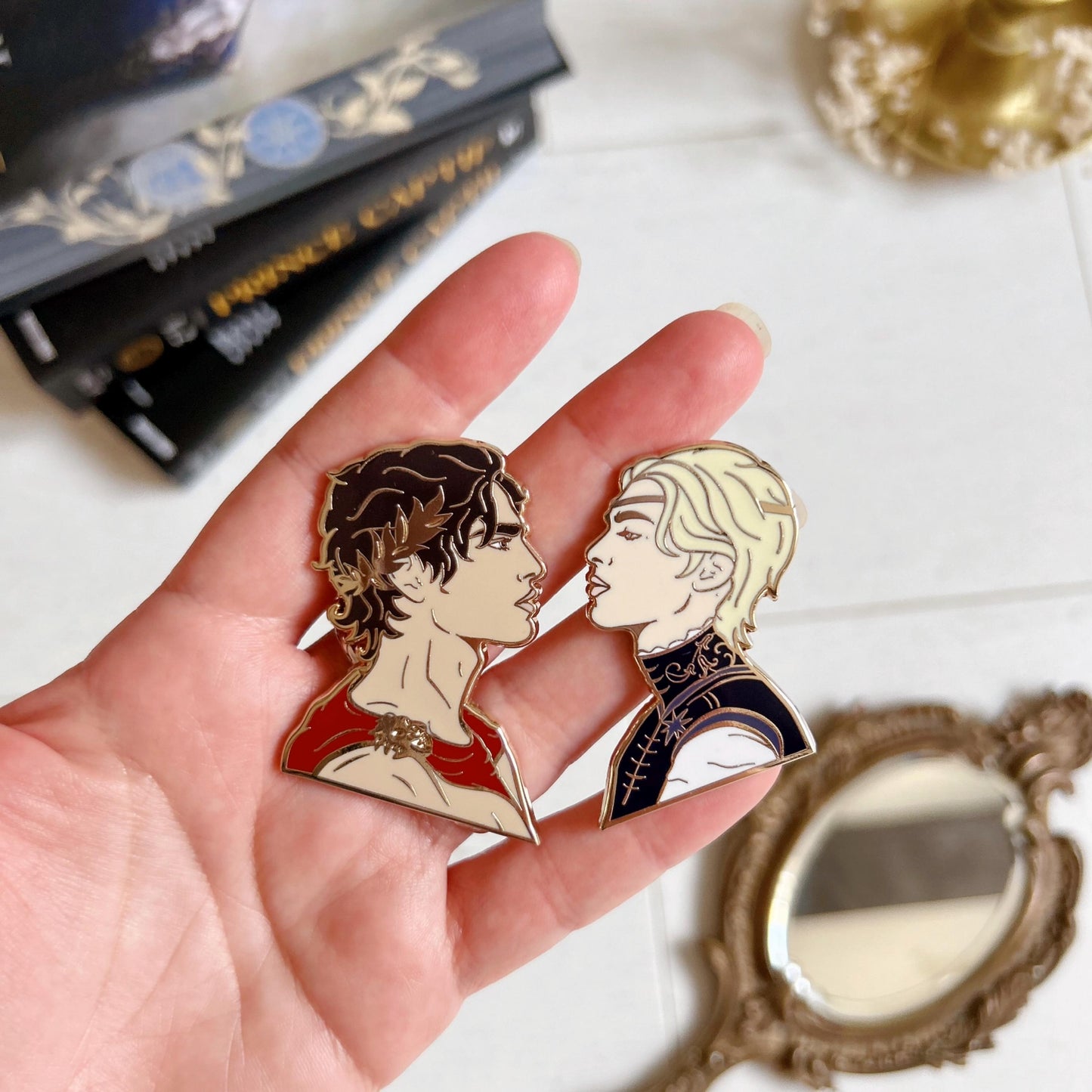 Captive prince pins set