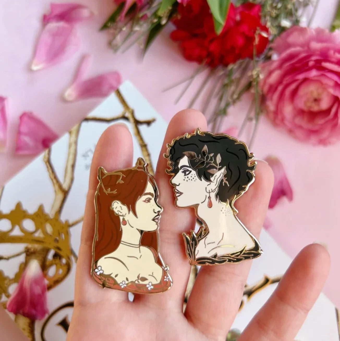 Jude and Cardan pins Set
