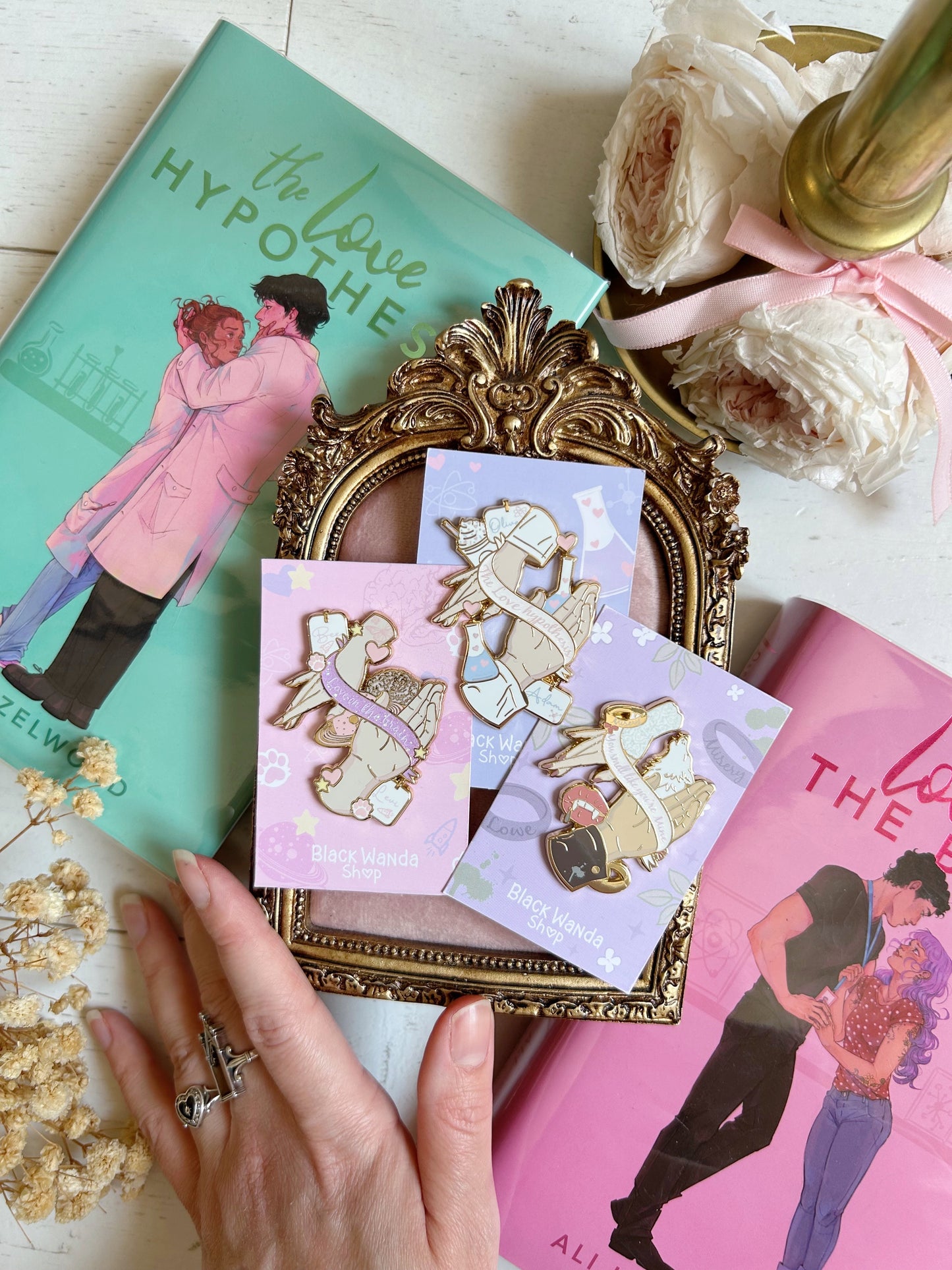 PRE ORDER - Ali Hazelwood pins