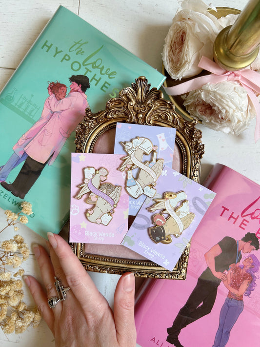 PRE ORDER - Ali Hazelwood pins