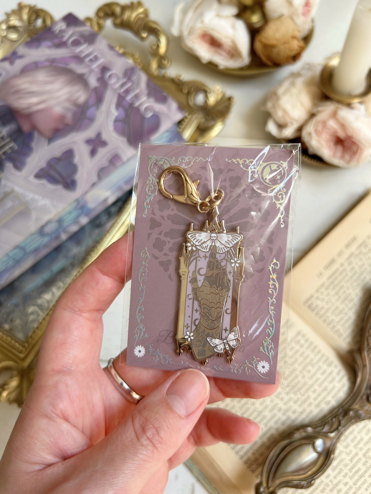 The Knight and the Moth - keychain