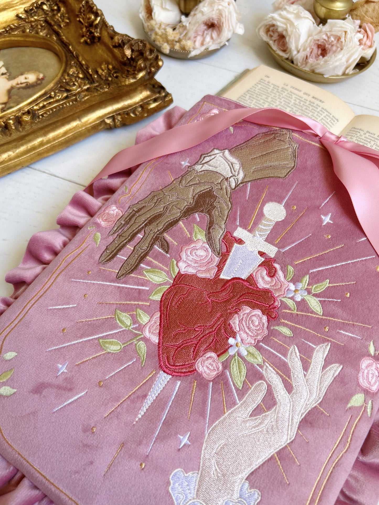 Romantasy e-reader sleeves