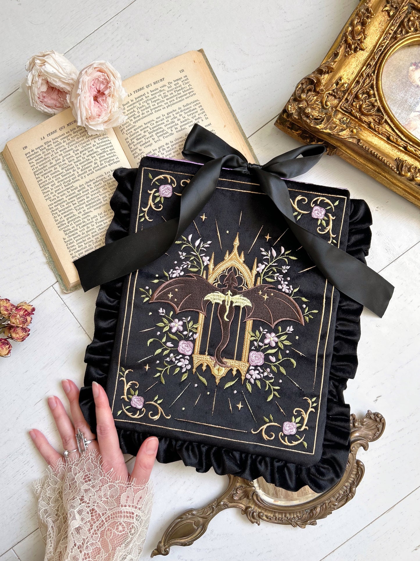 PRE ORDER - Dragons Book sleeves