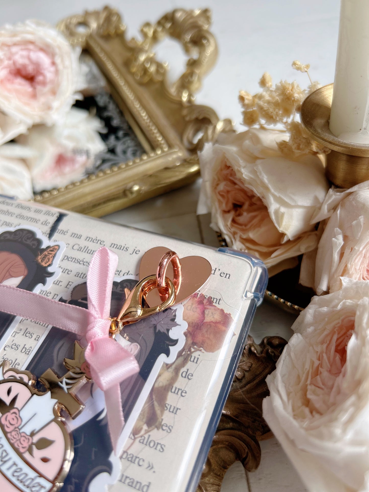 Adhesive Charm Holder for Phones & E-readers