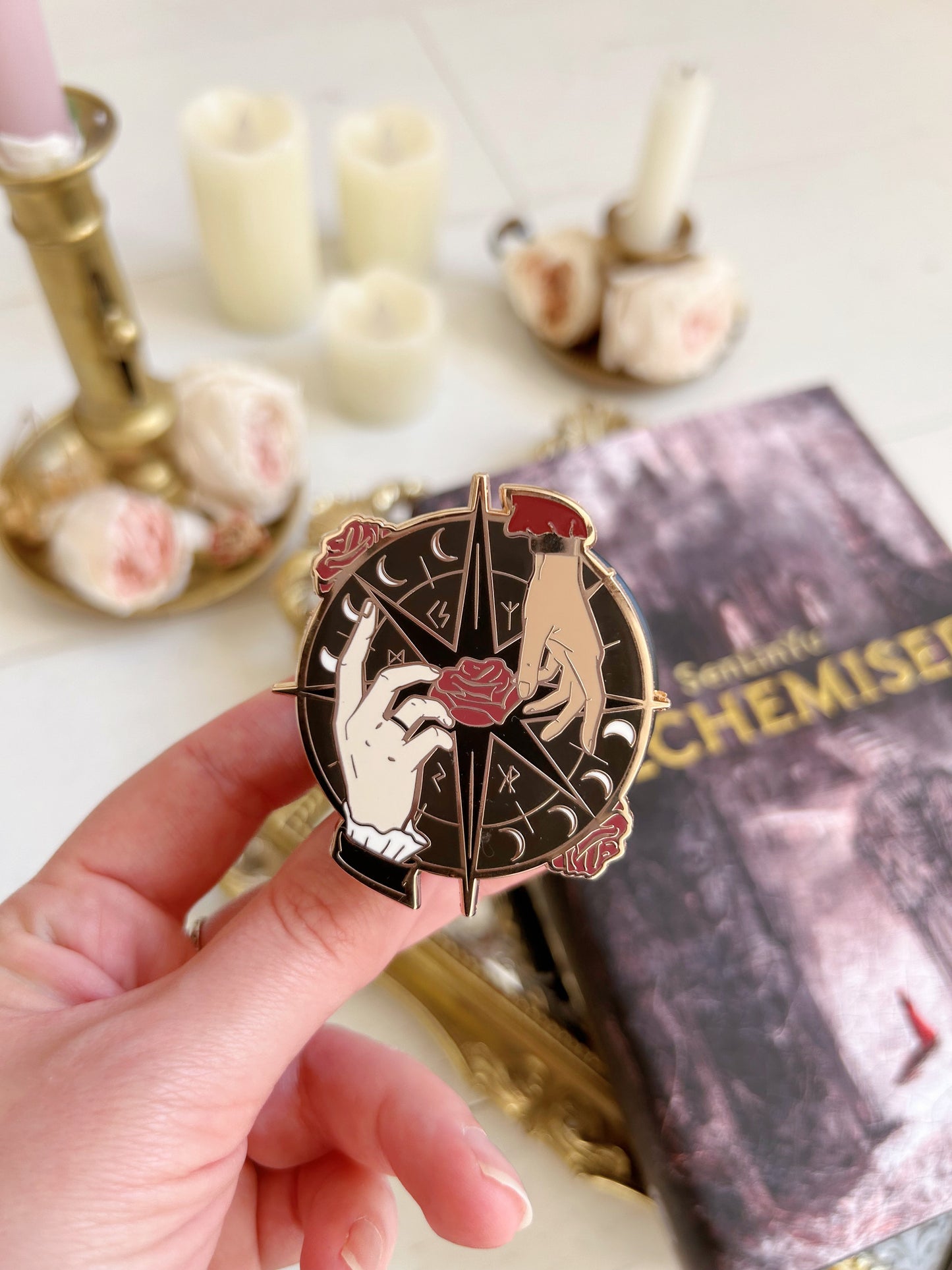 Alchemised magnetic grip holder