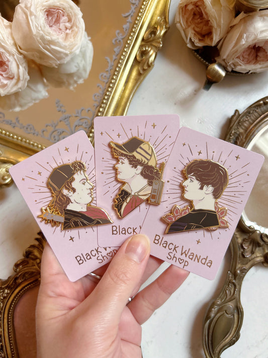 PRE ORDER - Stranger Things pins collection