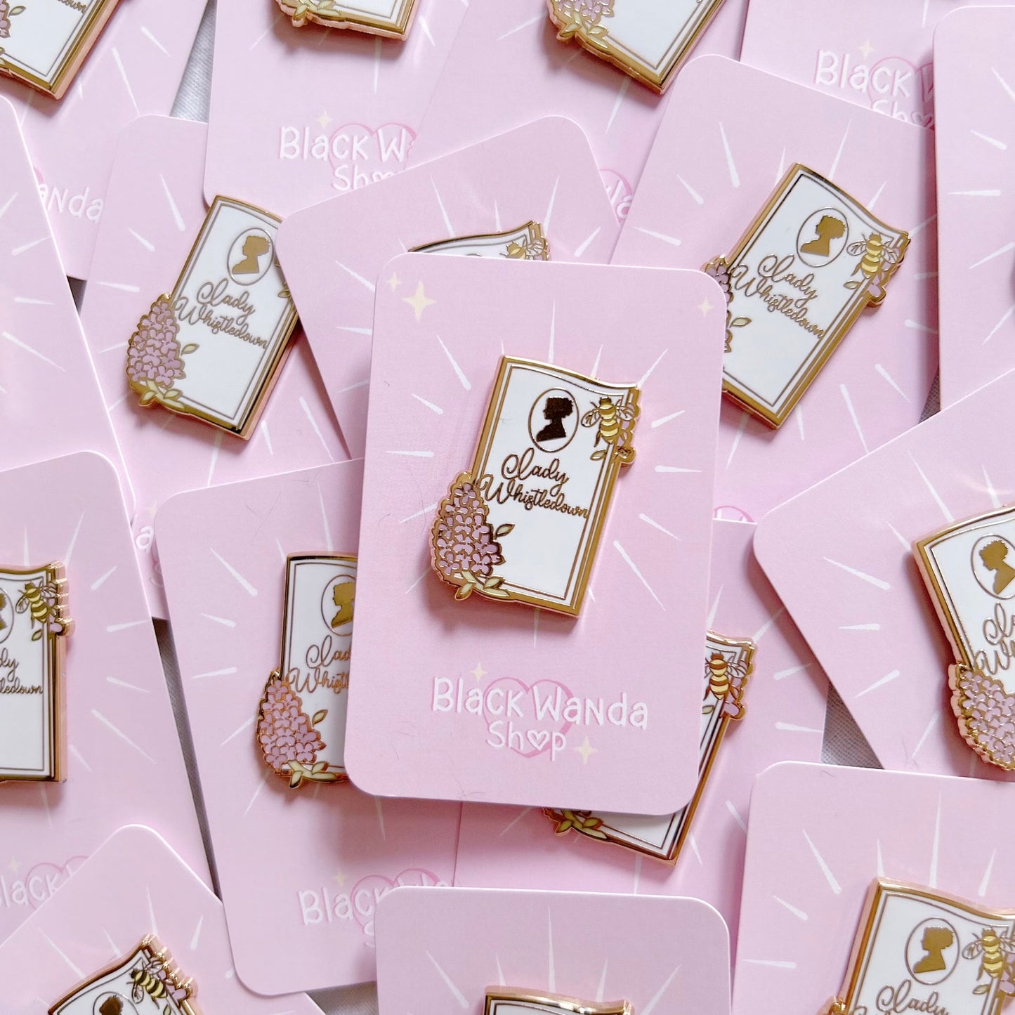 Pins paper lady whistledown