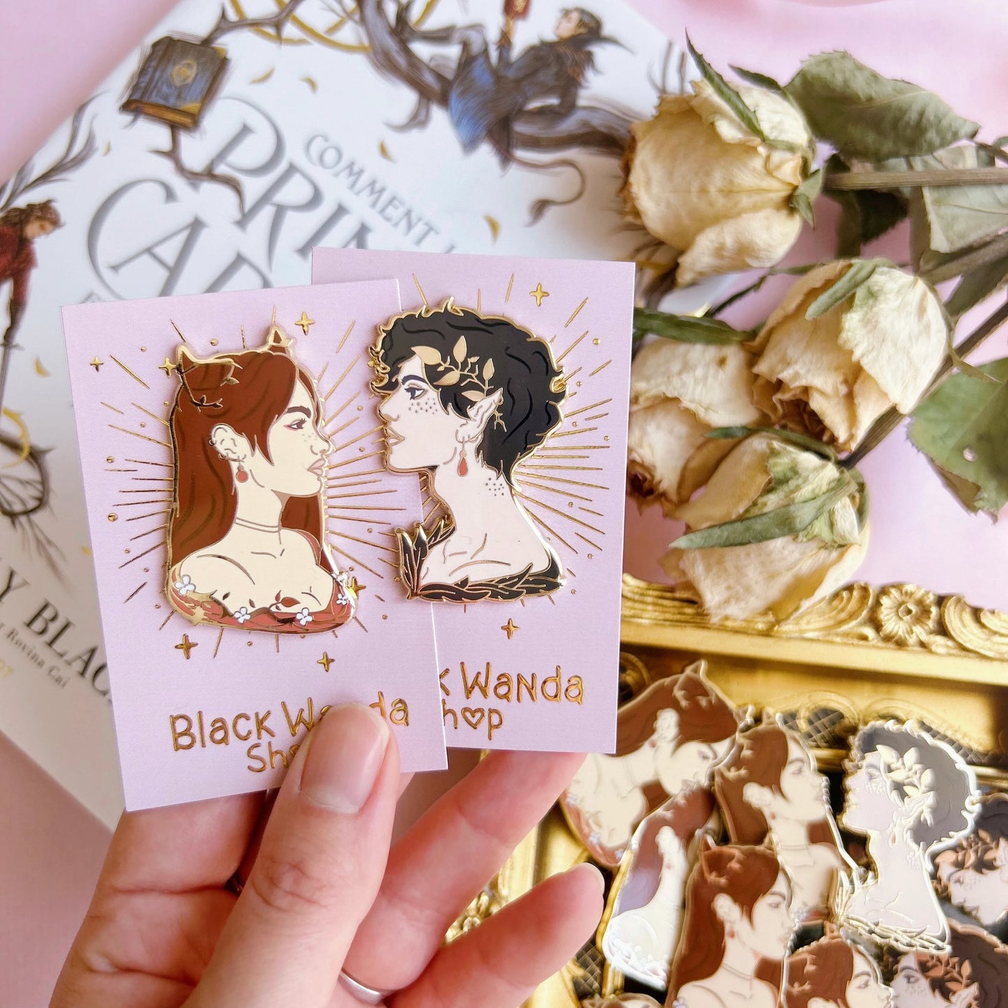 Jude and Cardan pins Set