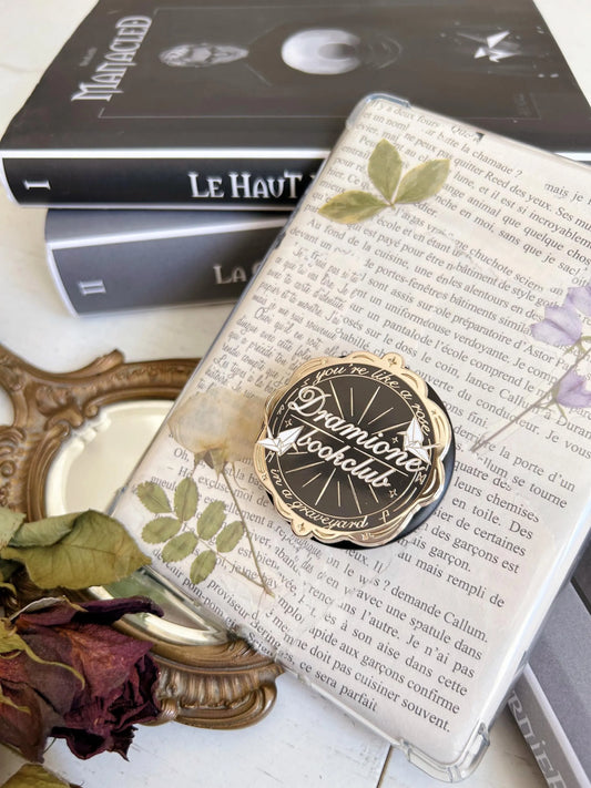 Dramione magnetic grip holder