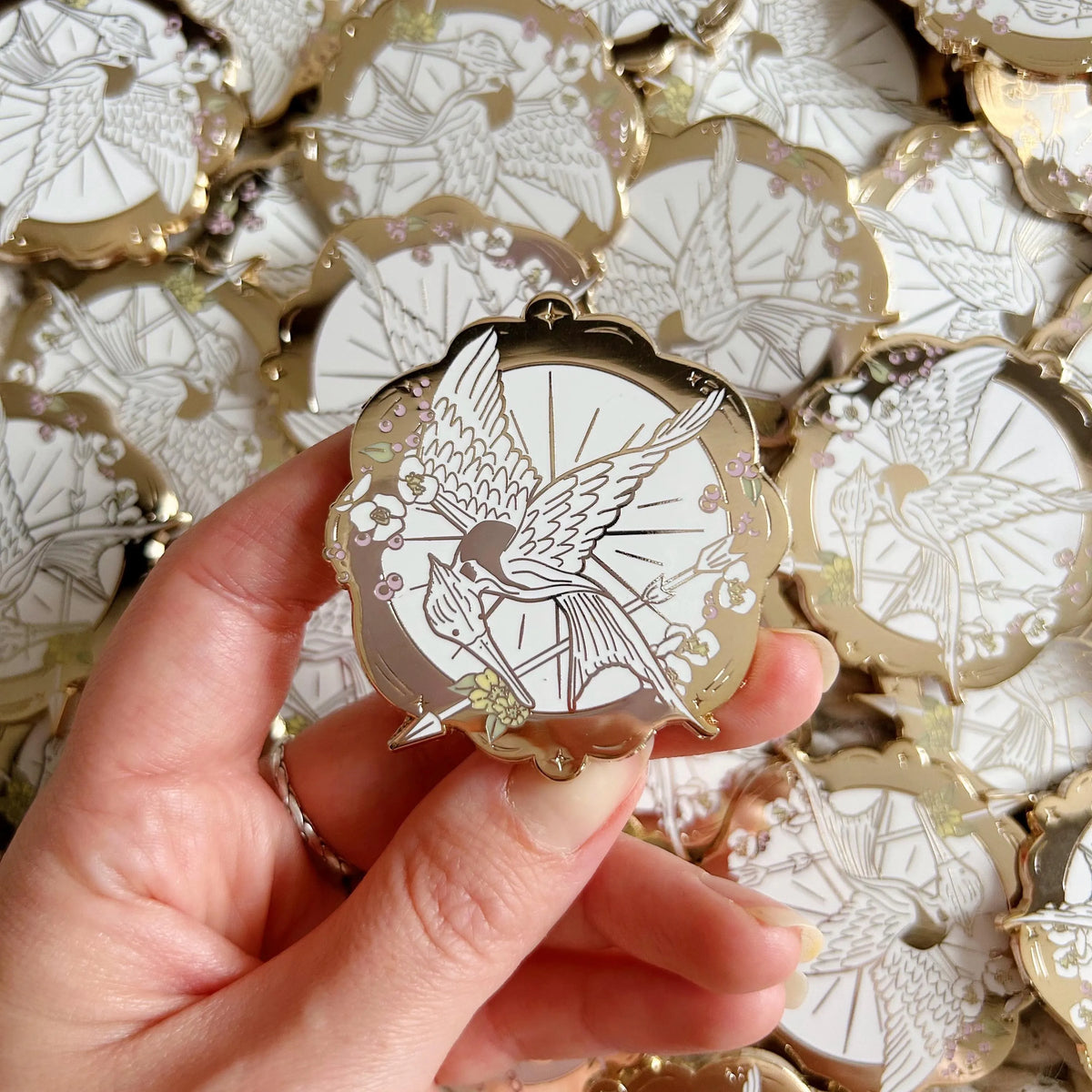 Mockingja Pin MockingJay white Pins – Black Wanda Shop